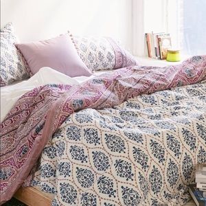 Urban Outfitters Duvet Cover and Sham Set
